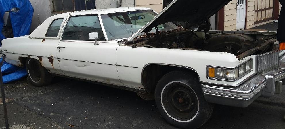 1975 Cadillac Coupe Deville