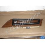 OEM 1974 1975 1976 Cadillac Fleetwood Deville Calais RIGHT FRONT UPPER DOOR PANEL PULL HANDLE COURTESY LIGHT