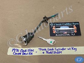 OEM 1970 Cadillac Deville TRUNK LOCK CYLINDER WITH KEY & LOCK ROD SHAFT W/ COUPLING #9808423
