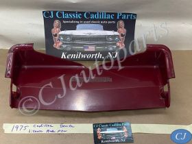 OEM 1974 1975 1976 Cadillac Fleetwood Deville Calais REAR BUMPER LICENSE PLATE CENTER FILLER PANEL TRIM COVER #1603560