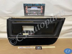 OEM 1971 1972 1973 1974 1975 1976 Cadillac Sedan Deville Fleetwood Calais 4 Door RIGHT PASSENGER SIDE REAR LOWER DOOR PANEL with COURTESY LIGHT - BLACK