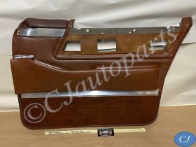 OEM 1966 Cadillac Fleetwood 4 Door RIGHT PASSENGER SIDE FRONT DOOR PANEL TRIM WITH ARM REST BASE & COURTESY LIGHT - BROWN