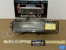 OEM 1975 1976 1977 1978 Cadillac Eldorado LEFT FRONT FENDER CORNERING TURN SIGNAL PARK LIGHT LENS #5966539