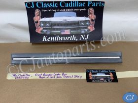 OEM 1975 1976 1977 1978 CADILLAC ELDORADO FRONT BUMPER CENTER BAR IMPACT STRIP CUSHION W/STUDS #1605272