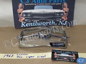 OEM 1962 Cadillac Deville Eldorado Fleetwood REAR BUMPER TAIL LIGHT LAMP CHROME BEZEL ESCUTCHEON #1477414
