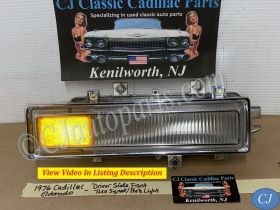 OEM 1975 1976 1977 1978 Cadillac Eldorado LEFT FRONT FENDER CORNERING TURN SIGNAL PARK LIGHT LENS #5966539