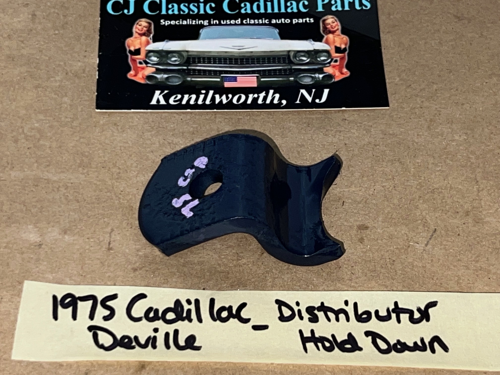 OEM 1968 1969 1970 1971 1972 1973 1974 1975 1976 1977 1978 1979 Cadillac DeVille Fleetwood Eldorado Calais 425/472/500 ENGINE DISTRIBUTOR HOLD DOWN BRACKET #1492249 - Image 5