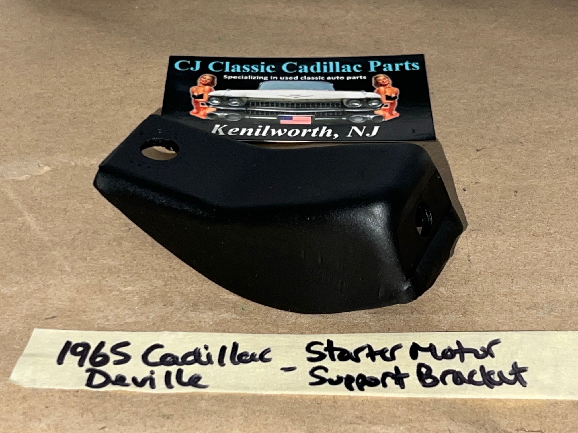 OEM 1965 1966 1967 Cadillac Deville Fleetwood Eldorado Calais 429 Engine STARTER MOTOR MOUNTING BRACKET SUPPORT BRACE #1481342 - Image 2