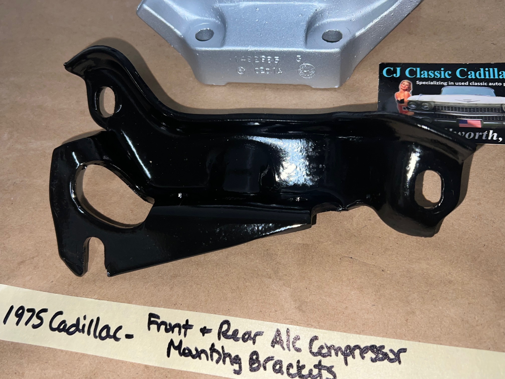 OEM 1968 1969 1970 1971 1972 1973 1974 1975 1976 Cadillac Deville Eldorado Fleetwood Calais FRONT & REAR A/C COMPRESSOR MOUNTING BRACKETS SUPPORT #1492985/#1488838 - Image 4
