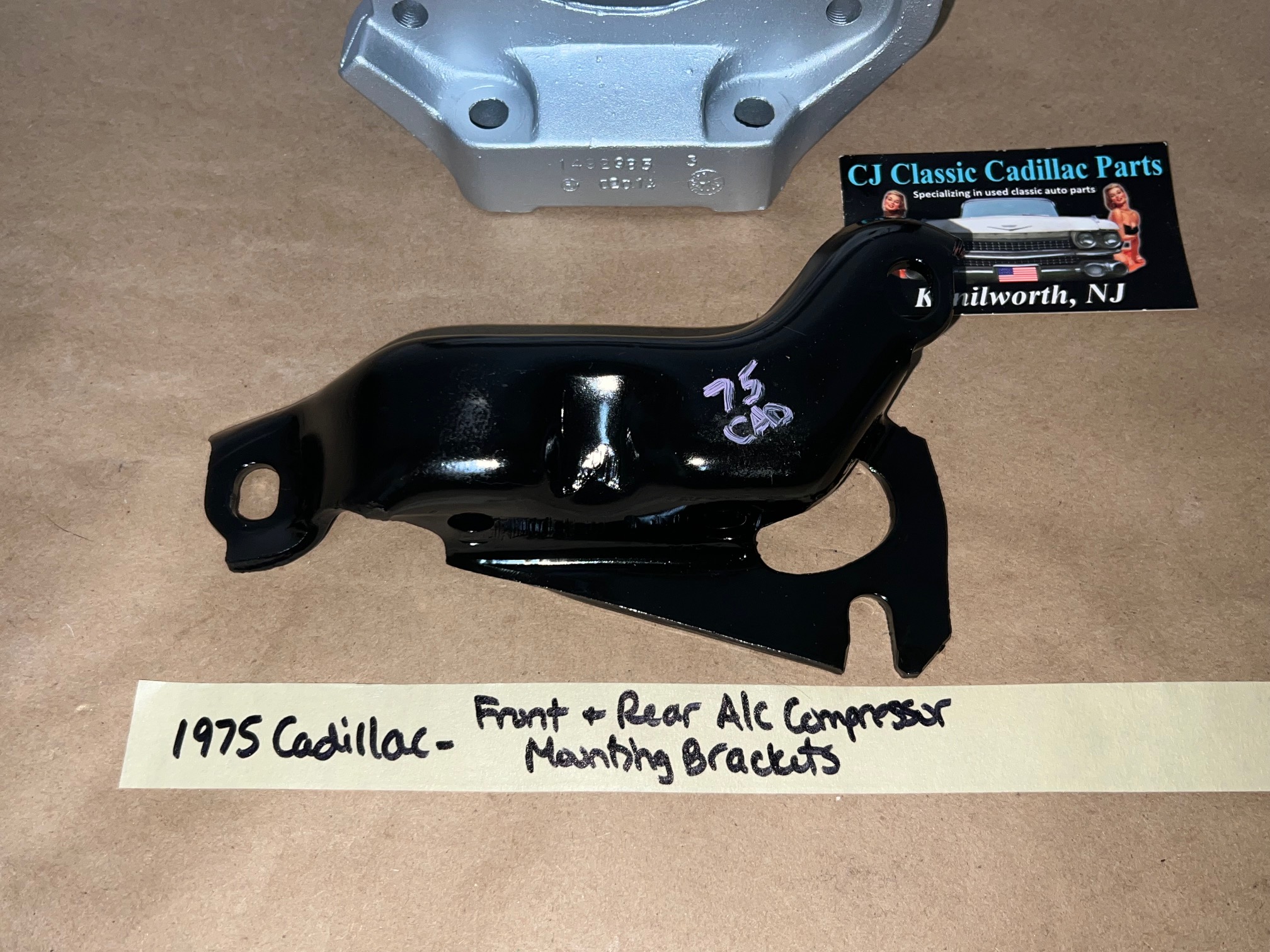 OEM 1968 1969 1970 1971 1972 1973 1974 1975 1976 Cadillac Deville Eldorado Fleetwood Calais FRONT & REAR A/C COMPRESSOR MOUNTING BRACKETS SUPPORT #1492985/#1488838 - Image 8