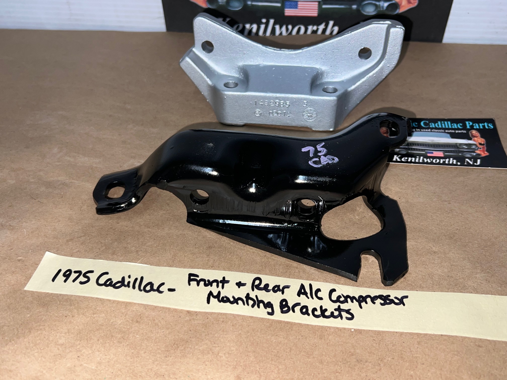 OEM 1968 1969 1970 1971 1972 1973 1974 1975 1976 Cadillac Deville Eldorado Fleetwood Calais FRONT & REAR A/C COMPRESSOR MOUNTING BRACKETS SUPPORT #1492985/#1488838 - Image 9