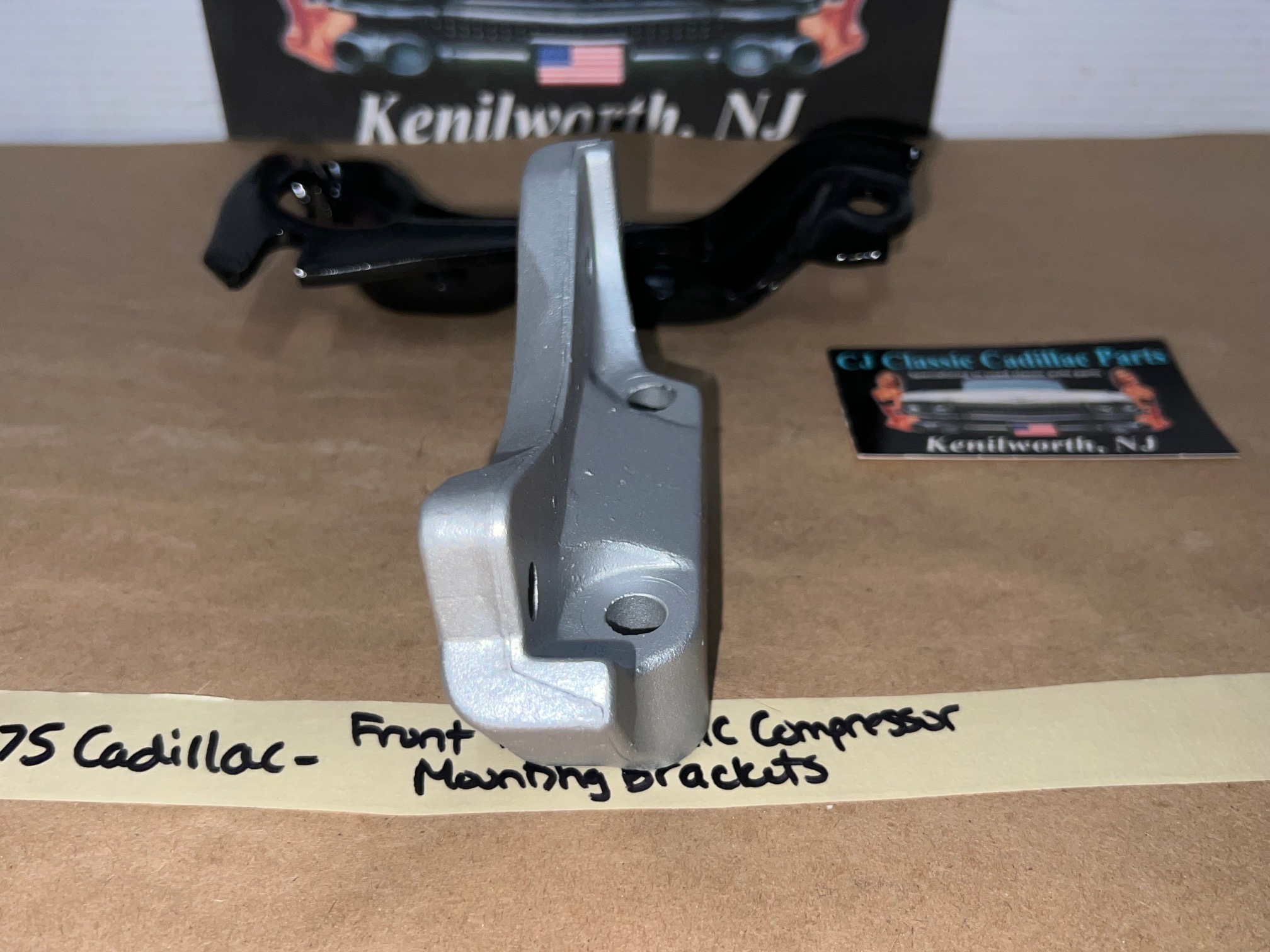 OEM 1968 1969 1970 1971 1972 1973 1974 1975 1976 Cadillac Deville Eldorado Fleetwood Calais FRONT & REAR A/C COMPRESSOR MOUNTING BRACKETS SUPPORT #1492985/#1488838 - Image 13