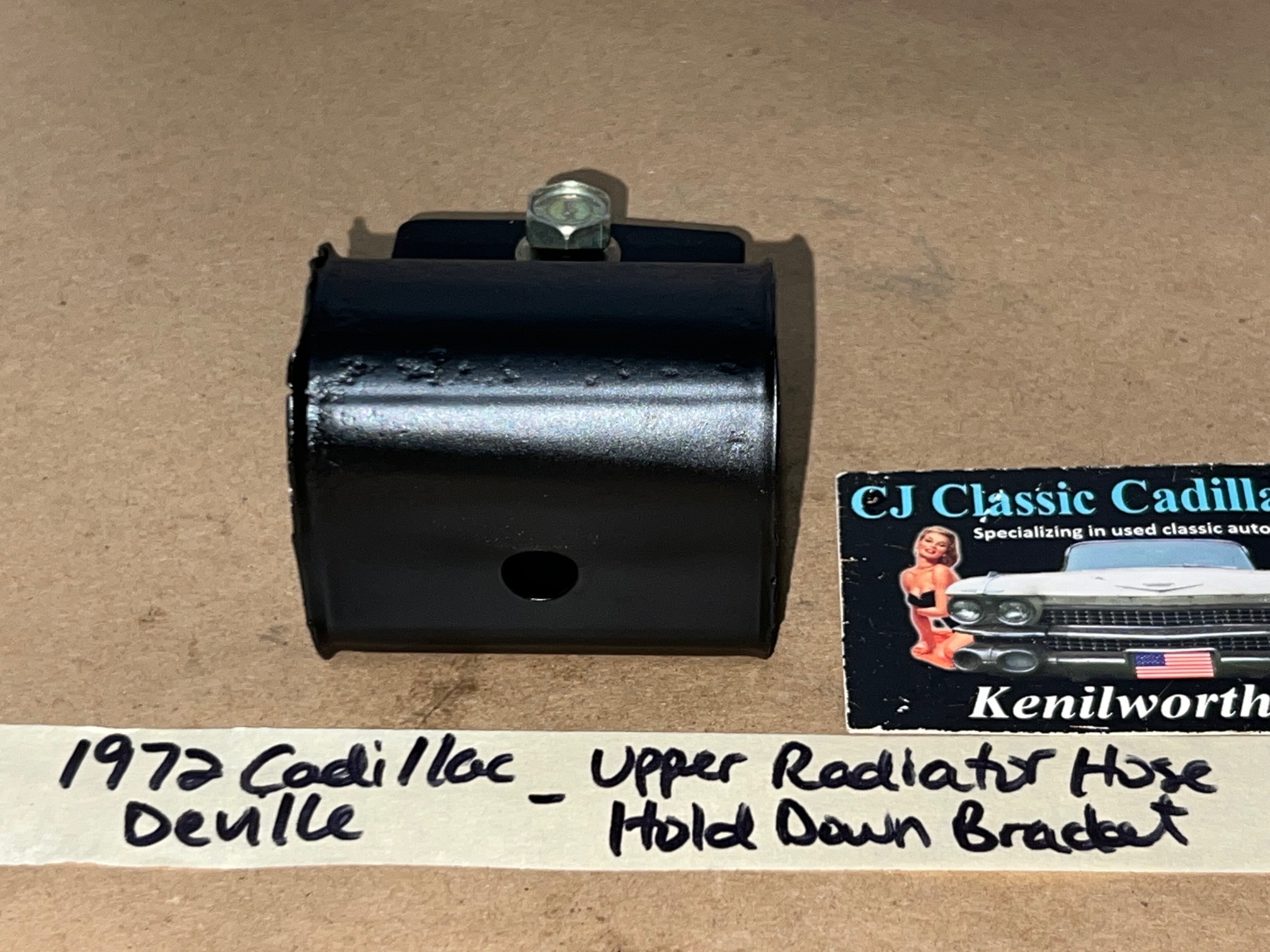 OEM 1968 1969 1970 1971 1972 1973 1974 1975 1976 Cadillac Deville Calais Eldorado Fleetwood 472/500 Engine UPPER RADIATOR HOSE HOLD DOWN BRACKET #1489579 - Image 3