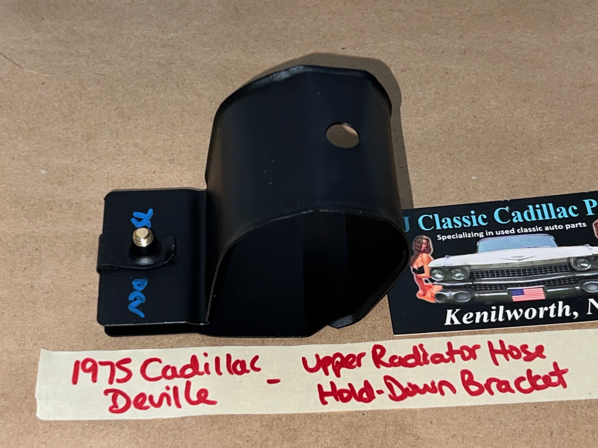 OEM 1968 1969 1970 1971 1972 1973 1974 1975 1976 Cadillac Deville Calais Eldorado Fleetwood 472/500 Engine UPPER RADIATOR HOSE HOLD DOWN BRACKET #1489579 - Image 11