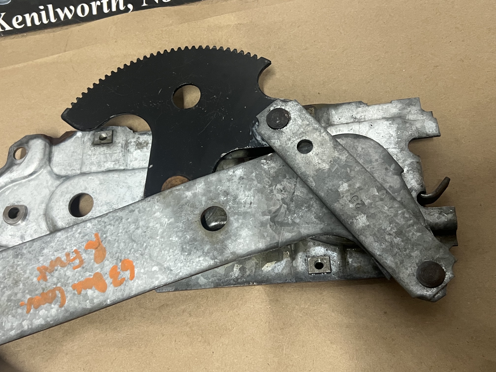 OEM 1961 1962 1963 1964 CADILLAC COUPE DEVILLE ELDORADO 2DR RIGHT PASSENGER SIDE FRONT DOOR WINDOW REGULATOR #5718764/#4308538 - Image 6