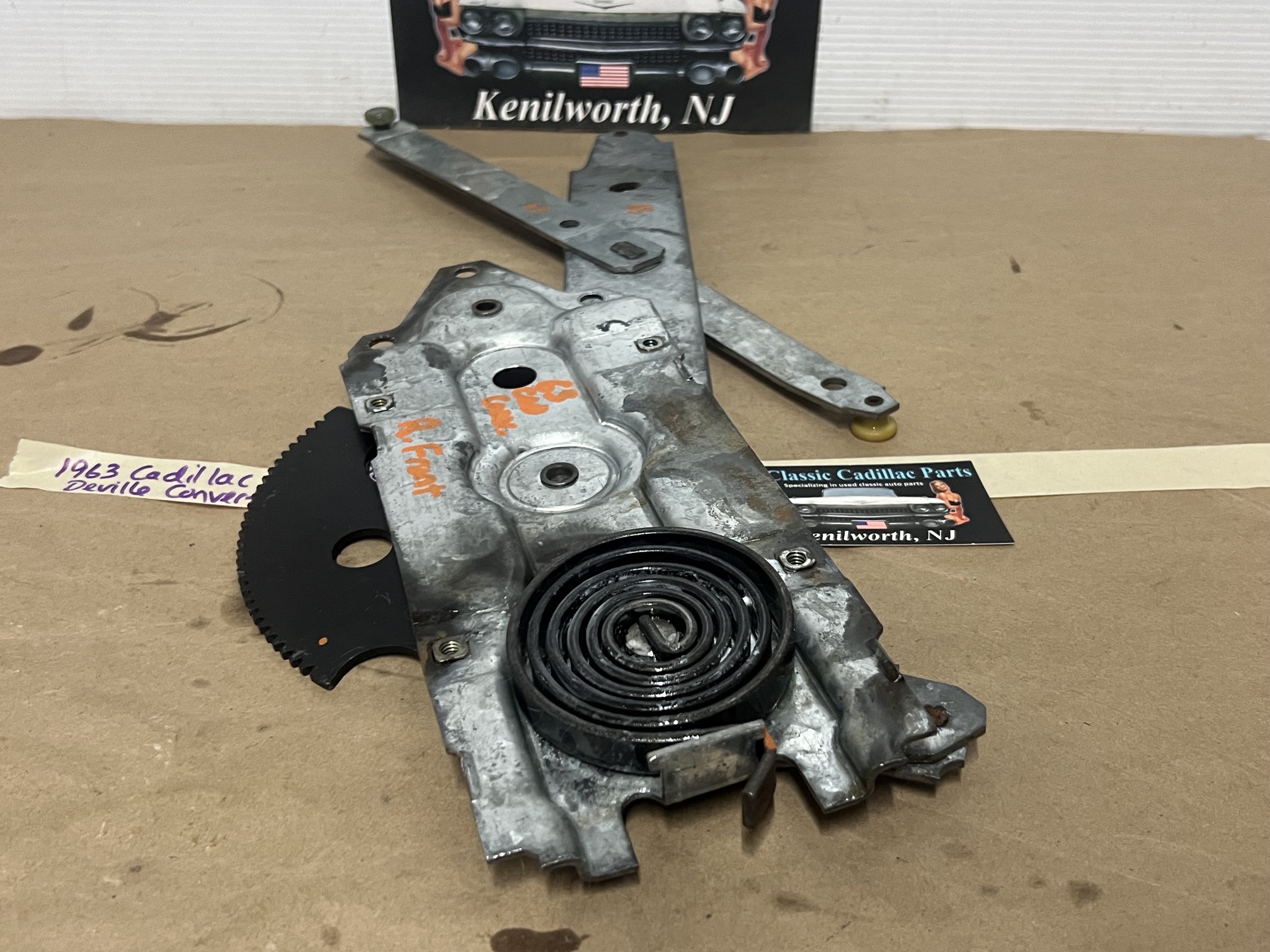 OEM 1961 1962 1963 1964 CADILLAC COUPE DEVILLE ELDORADO 2DR RIGHT PASSENGER SIDE FRONT DOOR WINDOW REGULATOR #5718764/#4308538 - Image 20