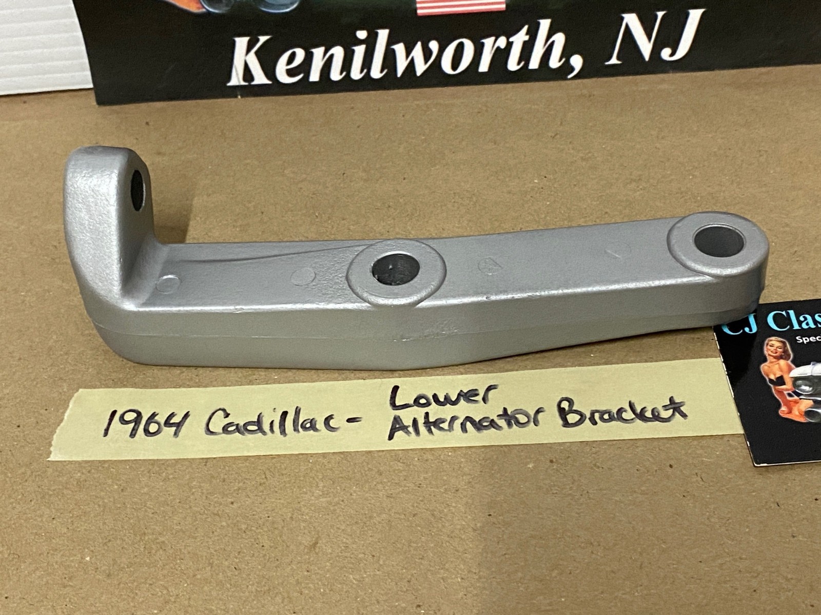 OEM 1963 1964 Cadillac Deville Eldorado Fleetwood 1965 Cadillac 75 Series 390/429 Engine ALTERNATOR ALT LOWER MOUNTING BRACKET #1479849 - Image 11