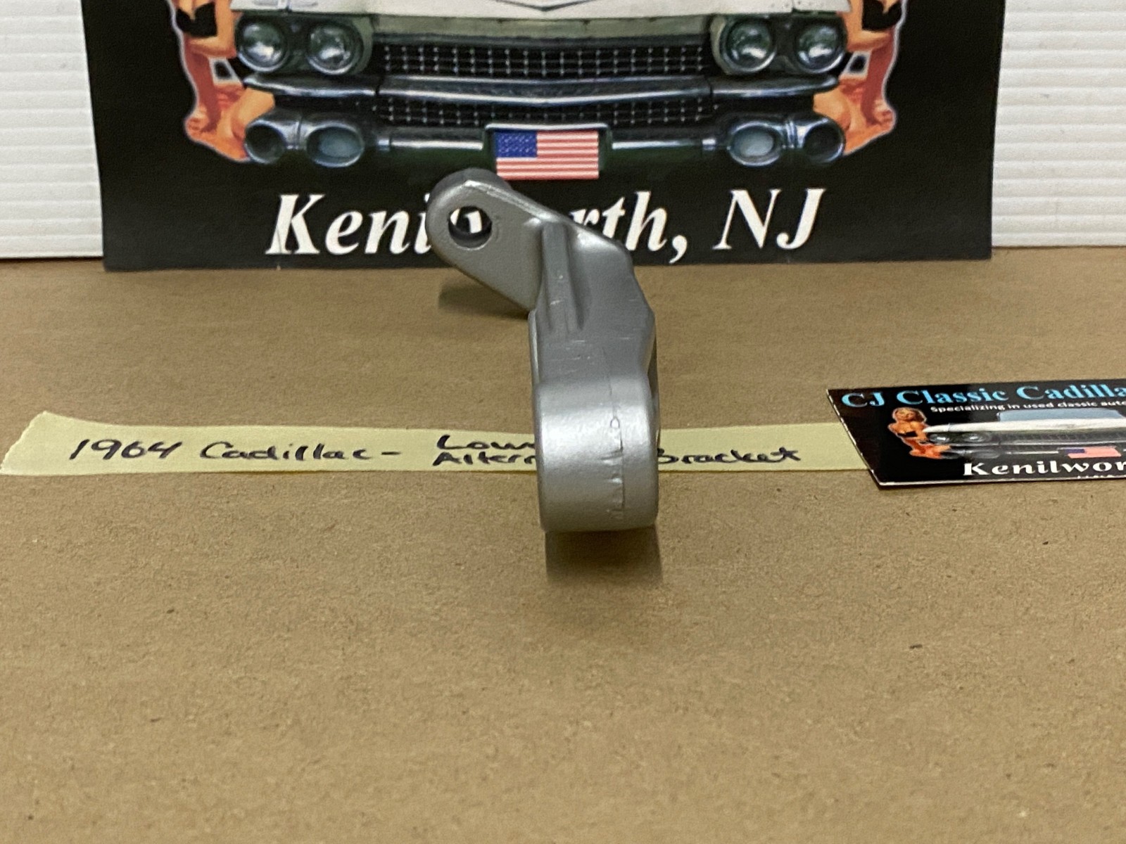 OEM 1963 1964 Cadillac Deville Eldorado Fleetwood 1965 Cadillac 75 Series 390/429 Engine ALTERNATOR ALT LOWER MOUNTING BRACKET #1479849 - Image 5