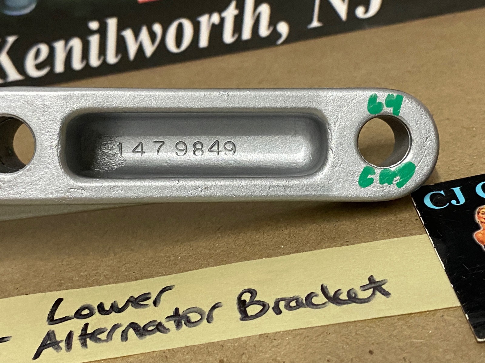 OEM 1963 1964 Cadillac Deville Eldorado Fleetwood 1965 Cadillac 75 Series 390/429 Engine ALTERNATOR ALT LOWER MOUNTING BRACKET #1479849 - Image 8