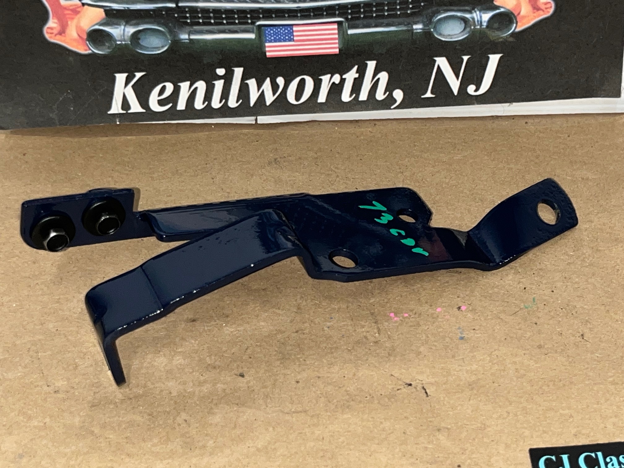 OEM 1973 1974 Cadillac Deville Eldorado Fleetwood Calais 472/500 IDLE STOP KICKDOWN SOLENOID SWITCH MOUNTING BRACKET #3516060 - Image 10