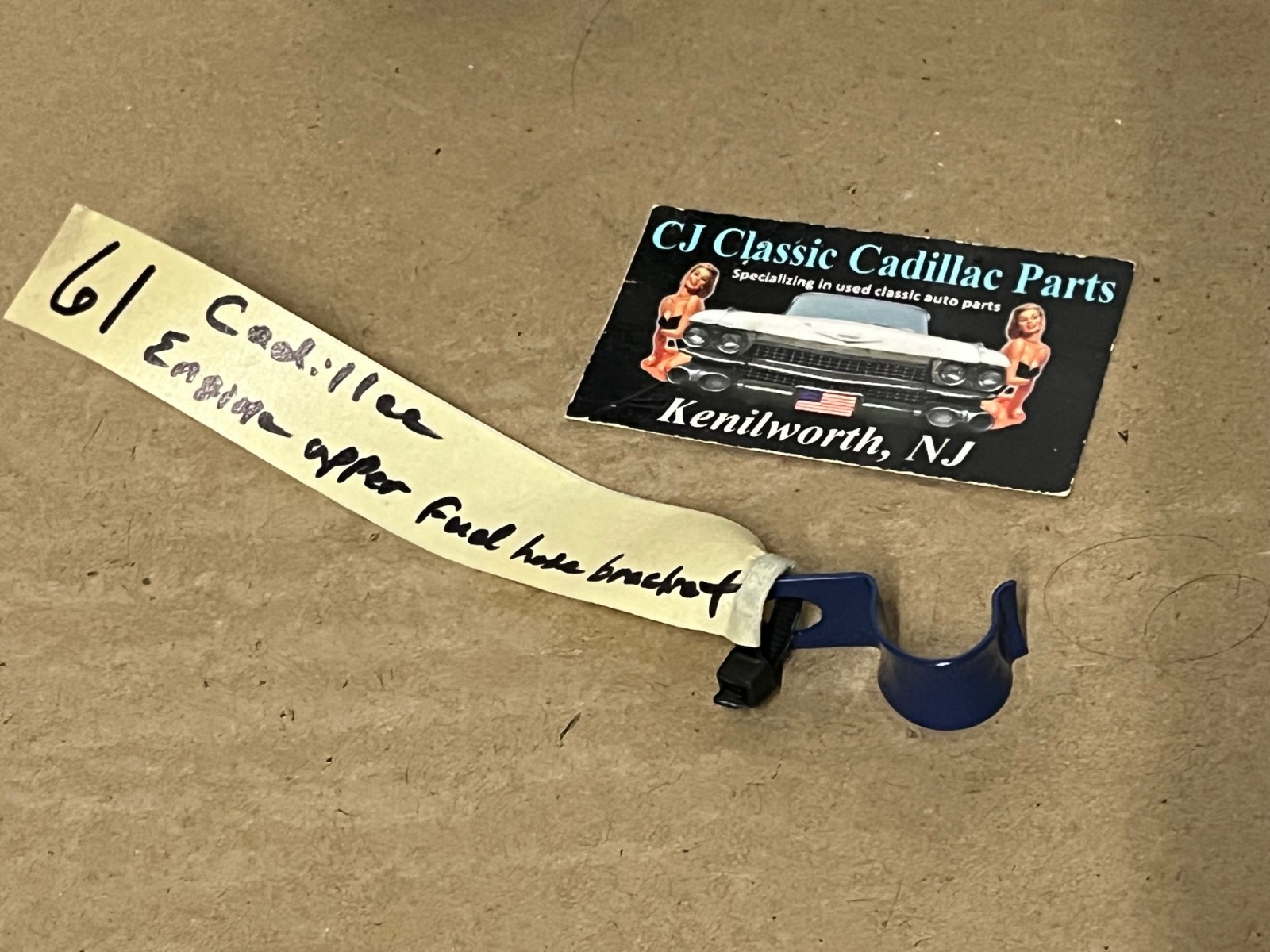 OEM 1959 1960 1961 1962 Cadillac Deville Eldorado Fleetwood 390 ENGINE UPPER FUEL HOSE LINE BRACKET CLAMP - Image 13