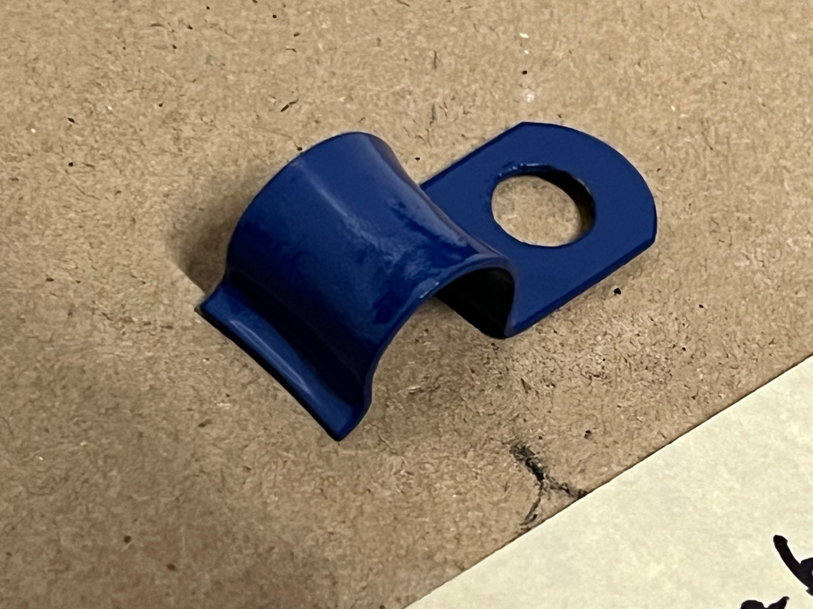 OEM 1959 1960 1961 1962 Cadillac Deville Eldorado Fleetwood 390 ENGINE UPPER FUEL HOSE LINE BRACKET CLAMP - Image 4