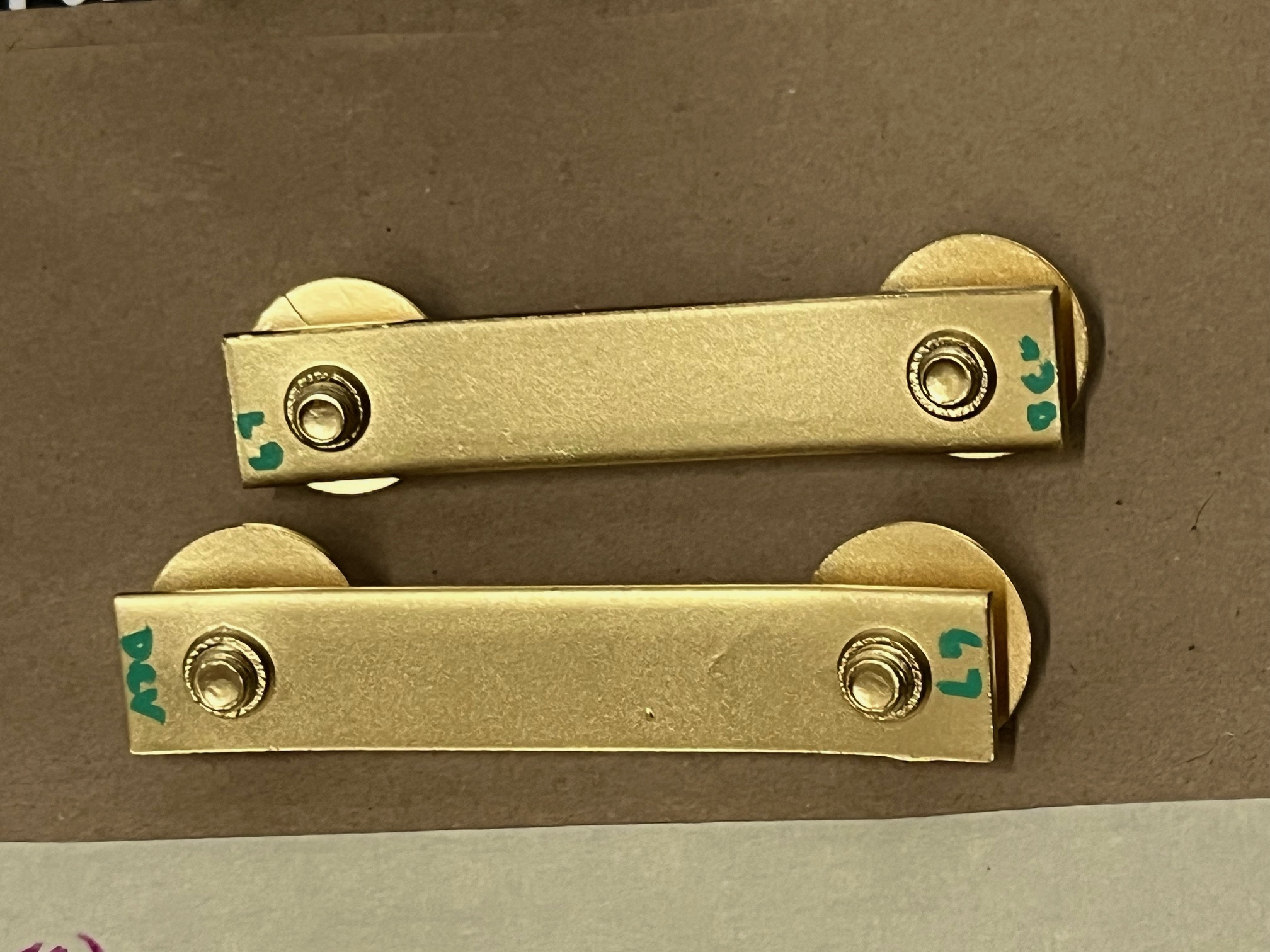 OEM 1963 1964 1965 1966 1967 1968 Cadillac Deville Fleetwood Calais 1963 1964 1965 1966 Eldorado INNER FENDER WHEEL WELL HOOD HINGE BRACKET MOUNTING STRAP RETAINERS #3511807 - Image 5