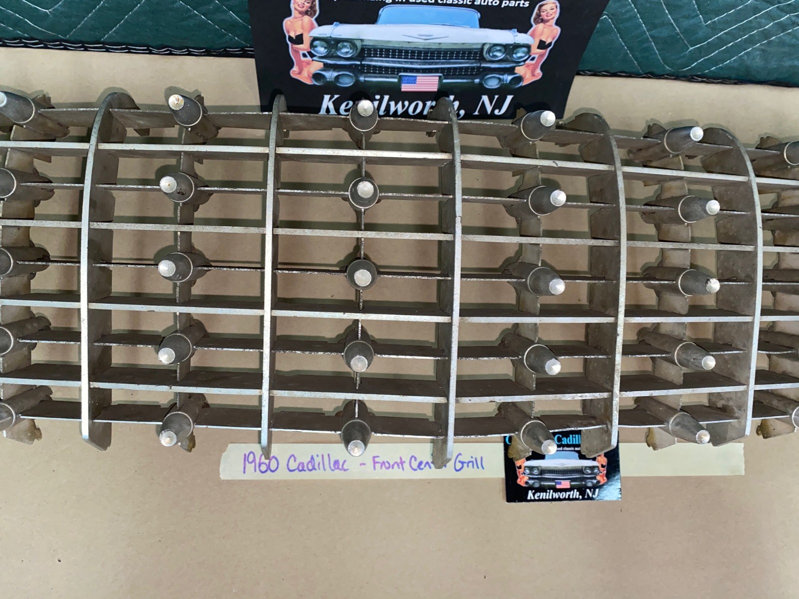 OEM 1960 Cadillac Deville Eldorado Fleetwood FRONT CENTER GRILL GRILLE WITH BULLETS #3631659 - Image 19