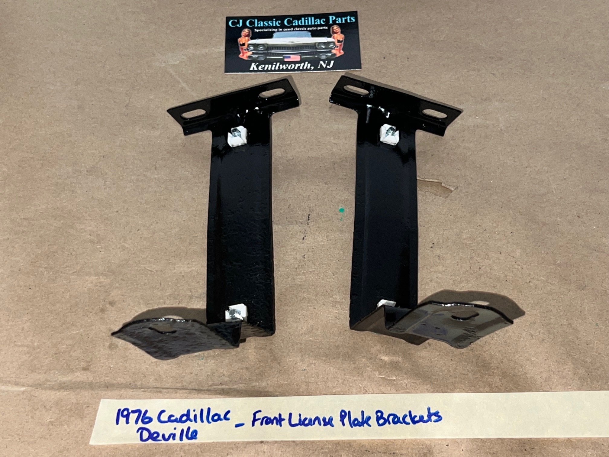 OEM 1975 1976 Cadillac Eldorado Deville Fleetwood Calais FRONT BUMPER LICENSE PLATE MOUNTING BRACKETS - PAIR #1605359 - Image 5
