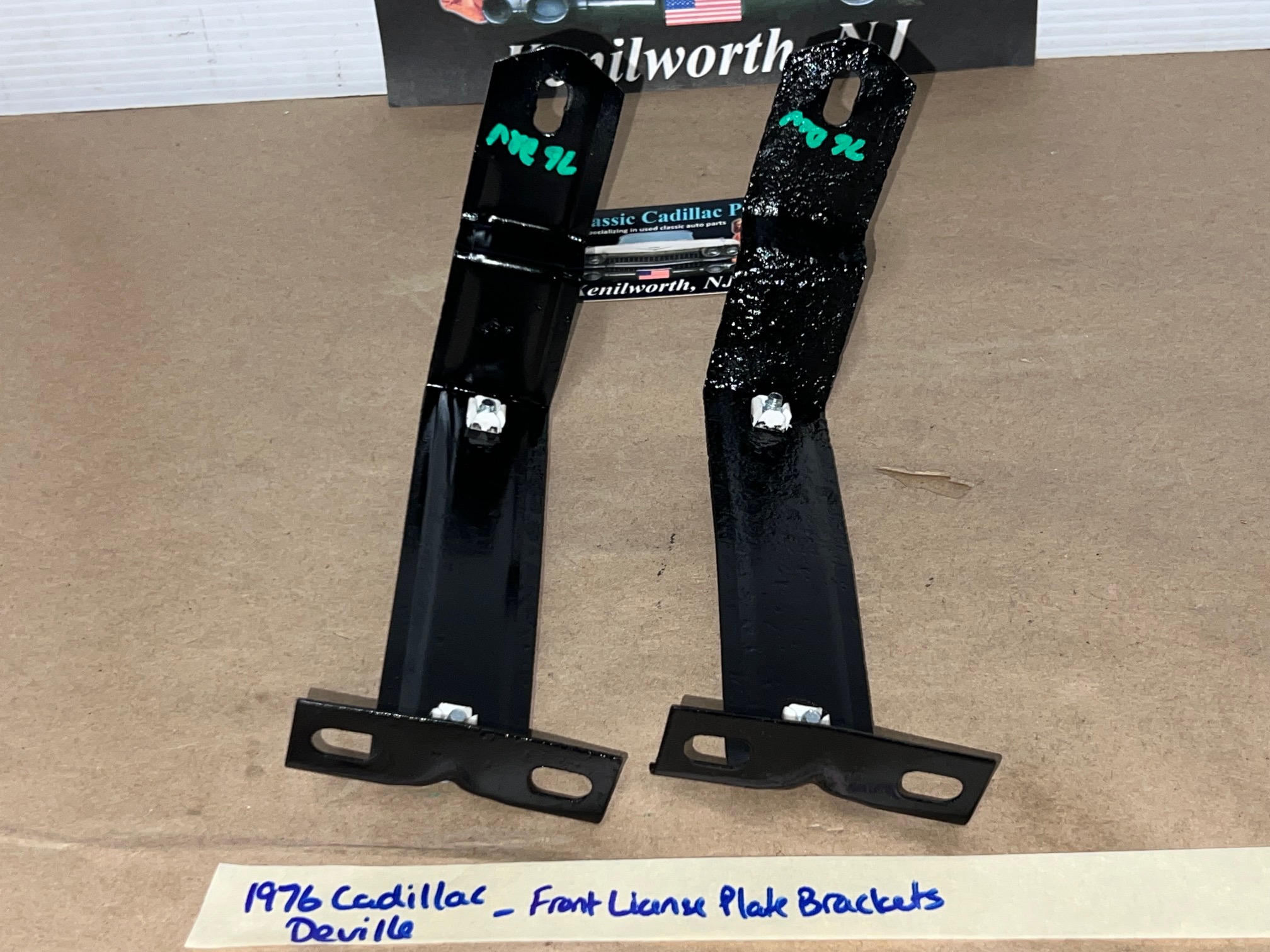 OEM 1975 1976 Cadillac Eldorado Deville Fleetwood Calais FRONT BUMPER LICENSE PLATE MOUNTING BRACKETS - PAIR #1605359 - Image 7