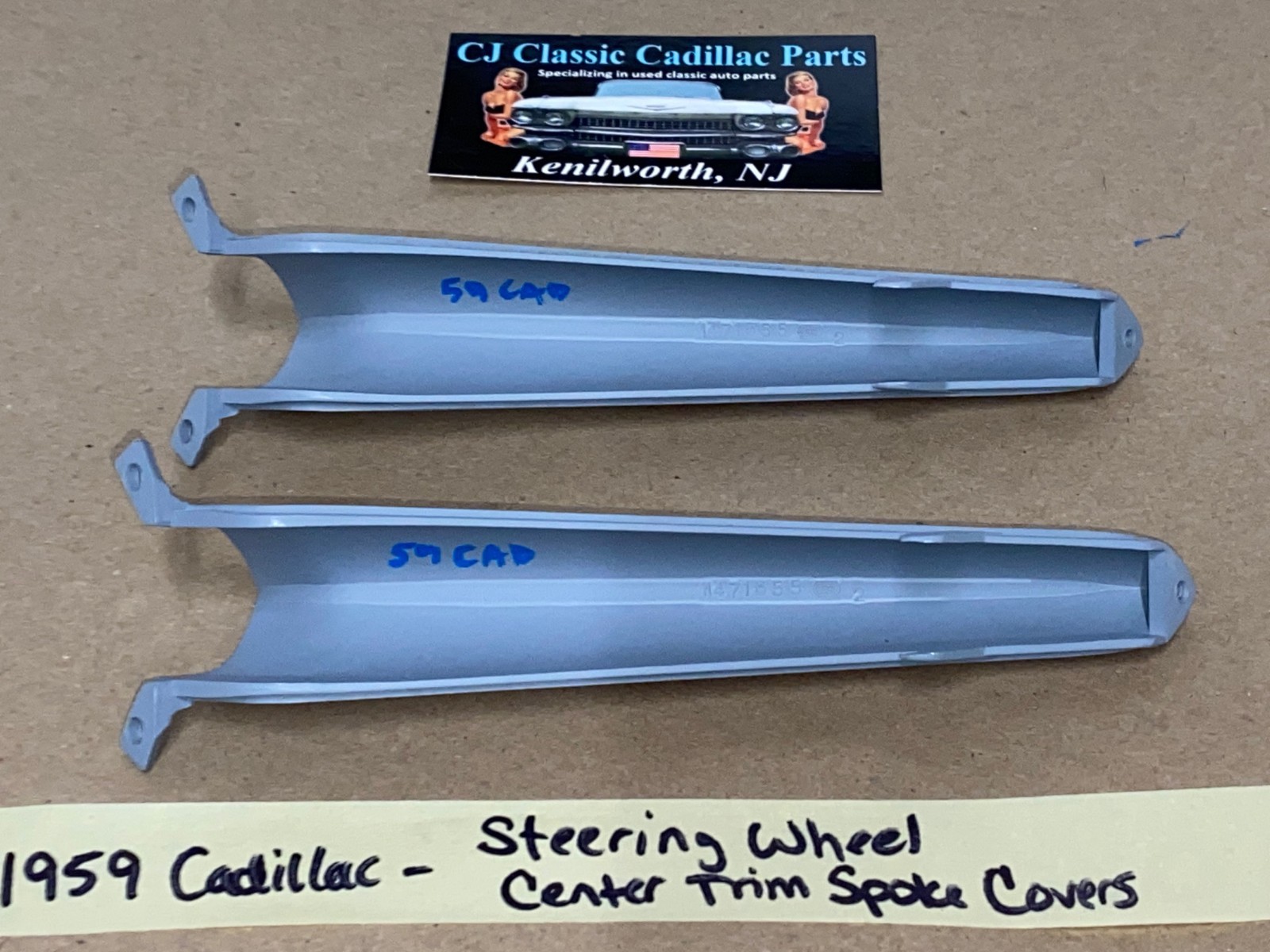 OEM 1959 Cadillac Deville Eldorado Fleetwood STEERING WHEEL CENTER SPOKE TRIM COVERS (PAIR) **RARE** #1471655 - Image 7