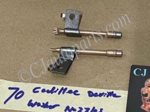 OEM 1968 1969 1970 Cadillac Deville Eldorado Fleetwood Calais WINDSHIELD WIPER WASHER FLUID SQUIRTER NOZZLES #1494303/#1494304