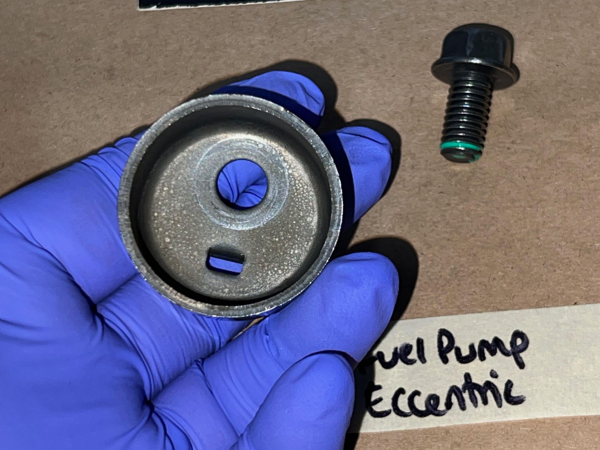 OEM 1968 1969 1970 1971 1972 1973 1974 1975 1976 1977 1978 1979 1980 1981 Cadillac Deville Eldorado Calais Fleetwood 472/500/425/368 Engine FUEL PUMP ECCENTRIC LOBE & BOLT - Image 7