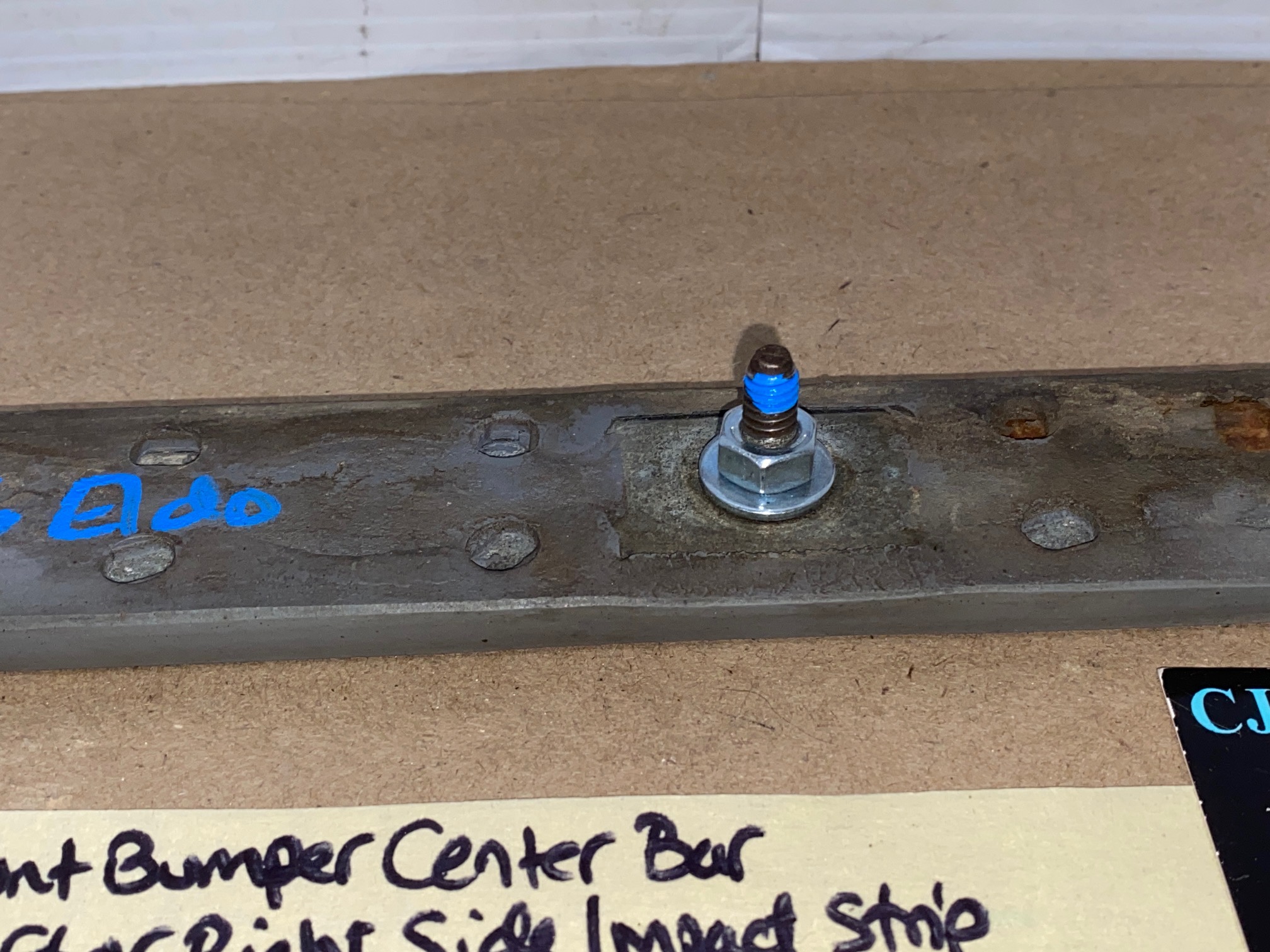 OEM 1975 1976 1977 1978 CADILLAC ELDORADO FRONT BUMPER CENTER BAR IMPACT STRIP CUSHION W/STUDS #1605272 LEFT OR RIGHT SIDE - Image 17