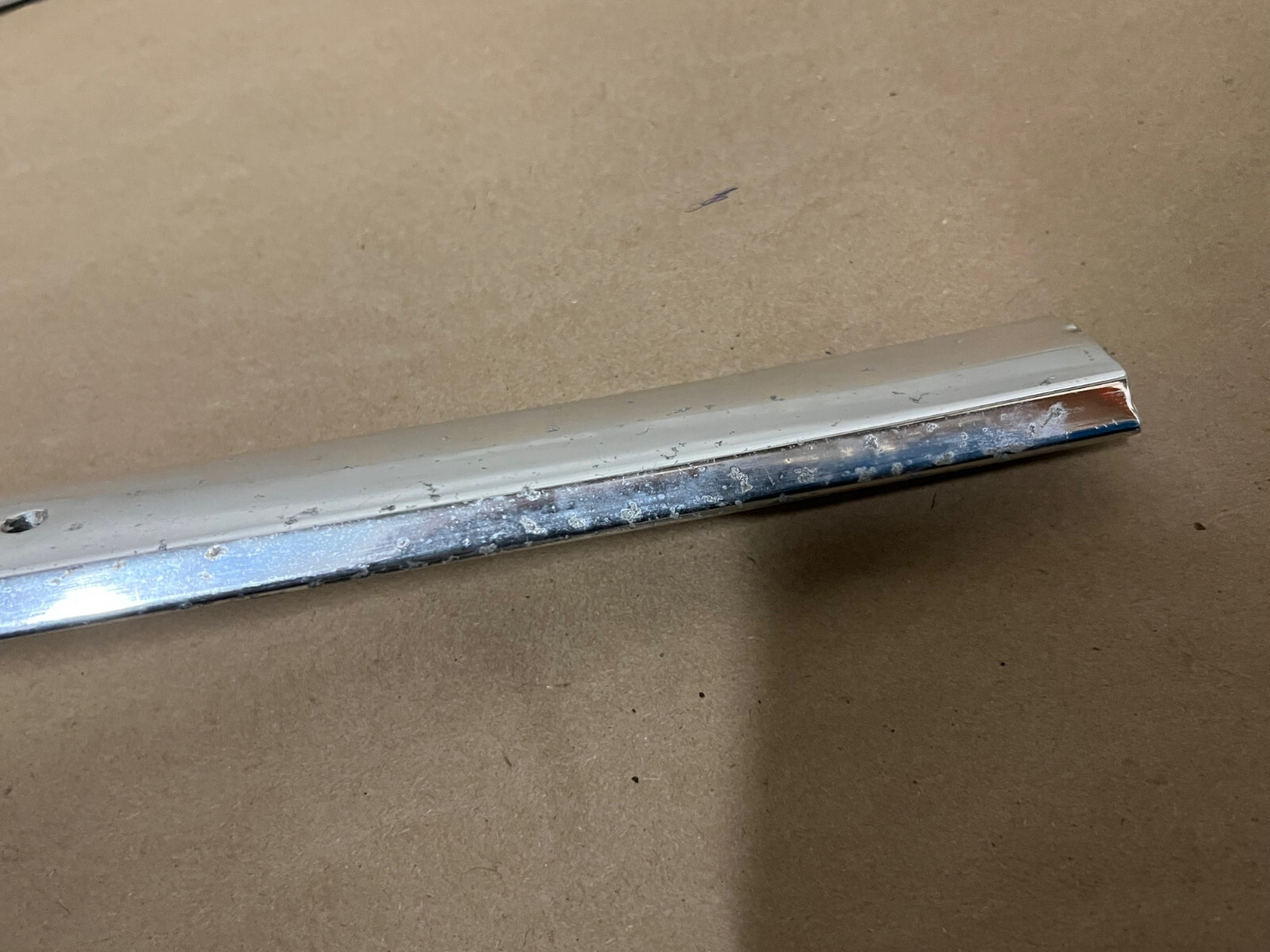 OEM 1959 1960 Cadillac Deville 4 Door 4 Window FLAT TOP INTERIOR LEFT SIDE HEADLINER TRIM (ABOVE DOORS) #4757727 - Image 19