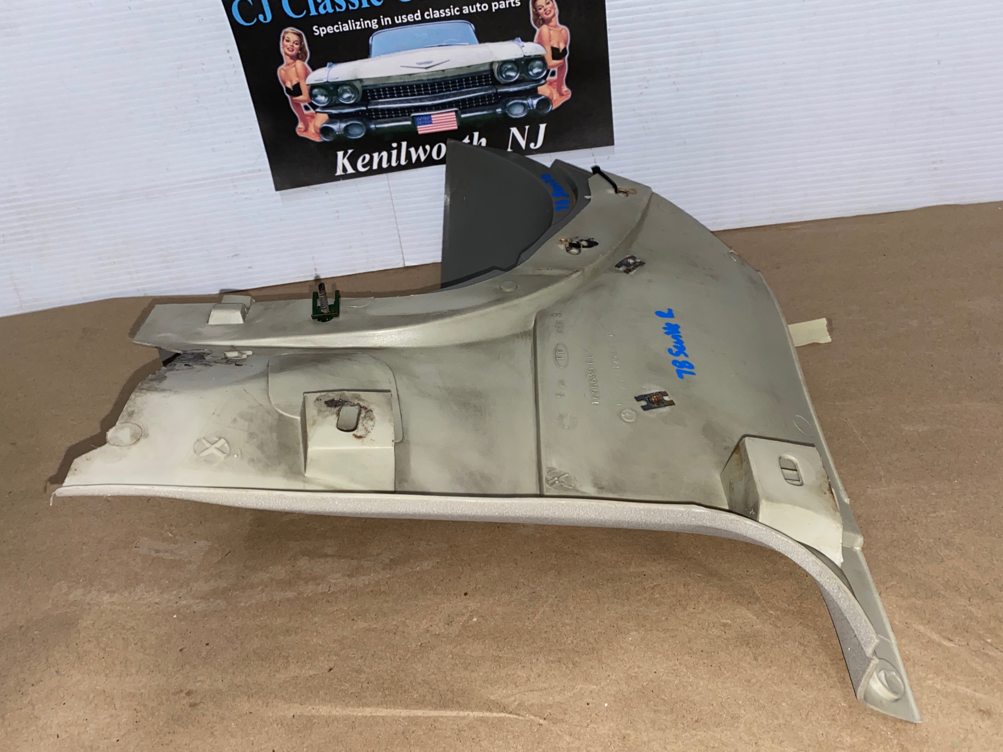 OEM 1976 1977 1978 1979 Cadillac Seville RIGHT PASSENGER SIDE KICK PANEL TRIM #1696639/#1702221 - Image 15