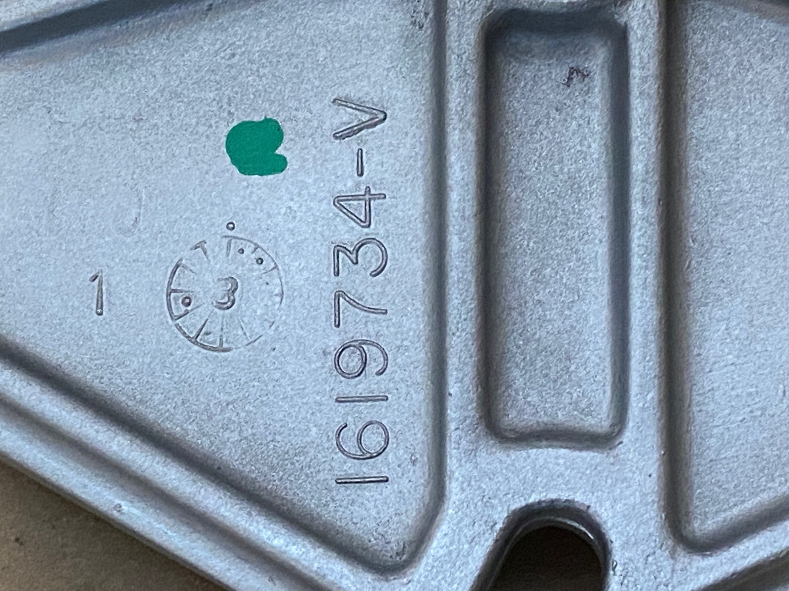 OEM 1981 1982 1983 1984 Cadillac Fleetwood 6.0L 368 Engine 1981 Deville Eldorado 6.0L 368 Engine POWER STEERING PUMP REAR ADJUSTING BRACKET #1619734 - Image 10