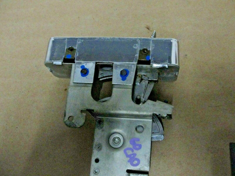 OEM 1959 1960 Cadillac Deville Eldorado Series 60 Fleetwood Series 62 1959 1960 1961 1961 1962 Commercial Chassis Series 75 Fleetwood DASH VENTILATION CONTROL LEVERS UNIT - Image 10