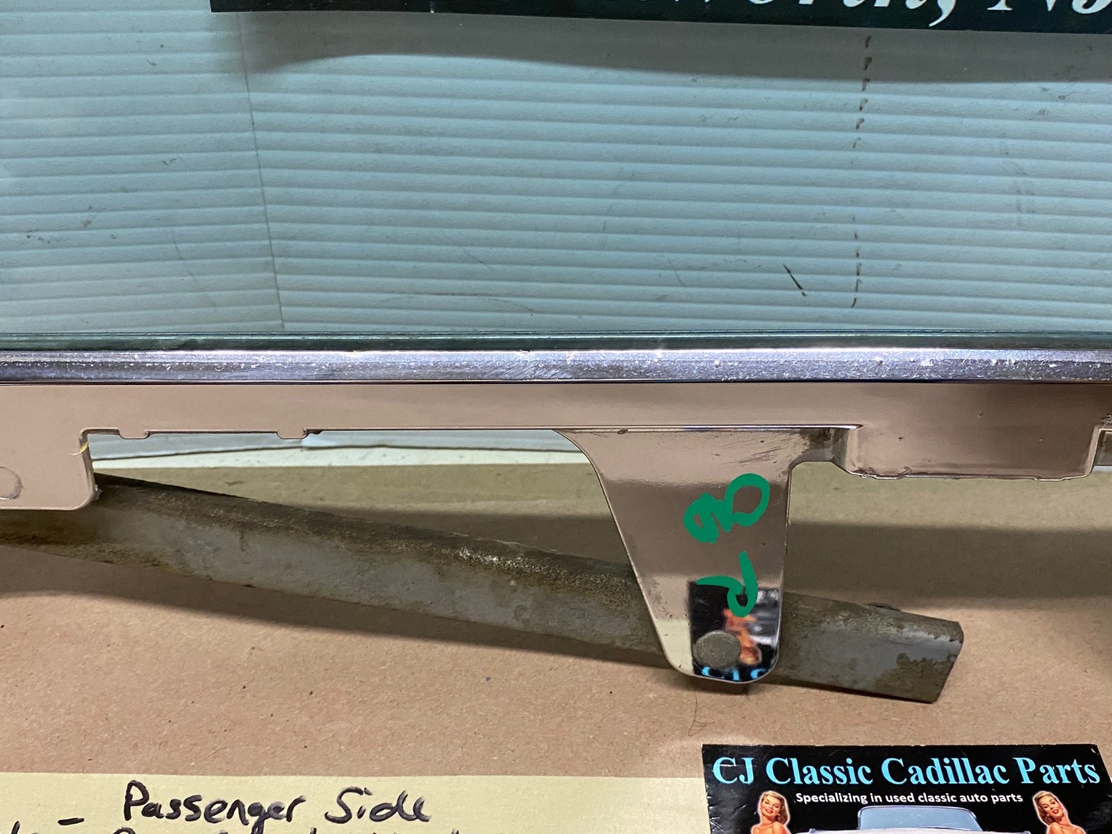 OEM 1962 1963 1964 Cadillac Eldorado Deville Convertible RIGHT REAR QUARTER WINDOW GLASS & FRAME #4439717/#5719066 - Image 10