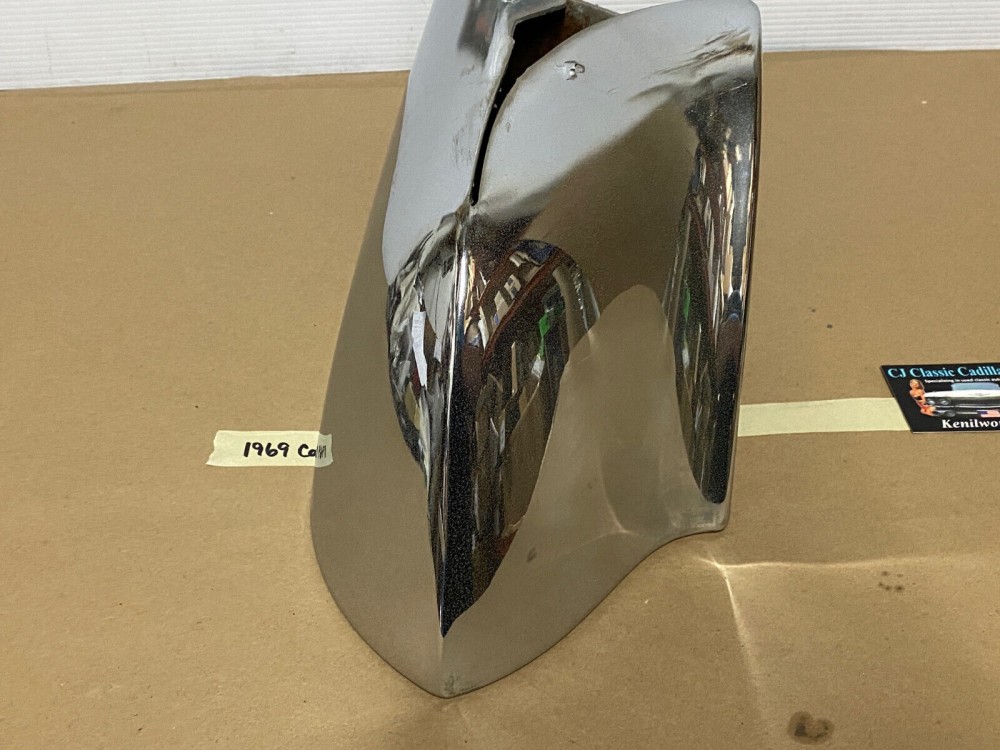 OEM 1969 1970 Cadillac Deville Calais Fleetwood LEFT DRIVER SIDE LOWER FRONT BUMPER END #3514862 - Image 10