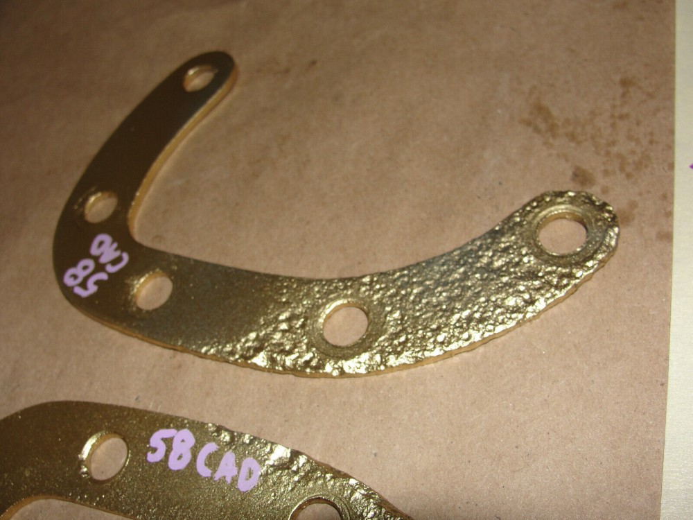OEM 1958 Cadillac Deville FRONT BUMPER LOWER END TO CENTER BAR SUPPORT BRACKET SPACERS #1468427 - Image 10