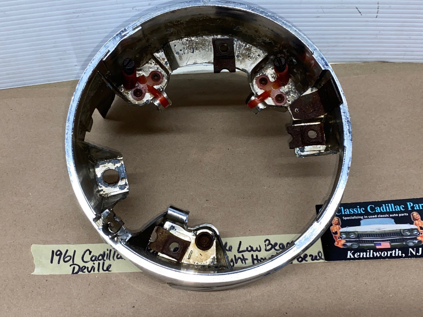 OEM 1961 Cadillac Deville Eldorado Fleetwood RIGHT PASSENGER SIDE OUTER LOW BEAM HEADLIGHT HOUSING BEZEL #5952452 - Image 10
