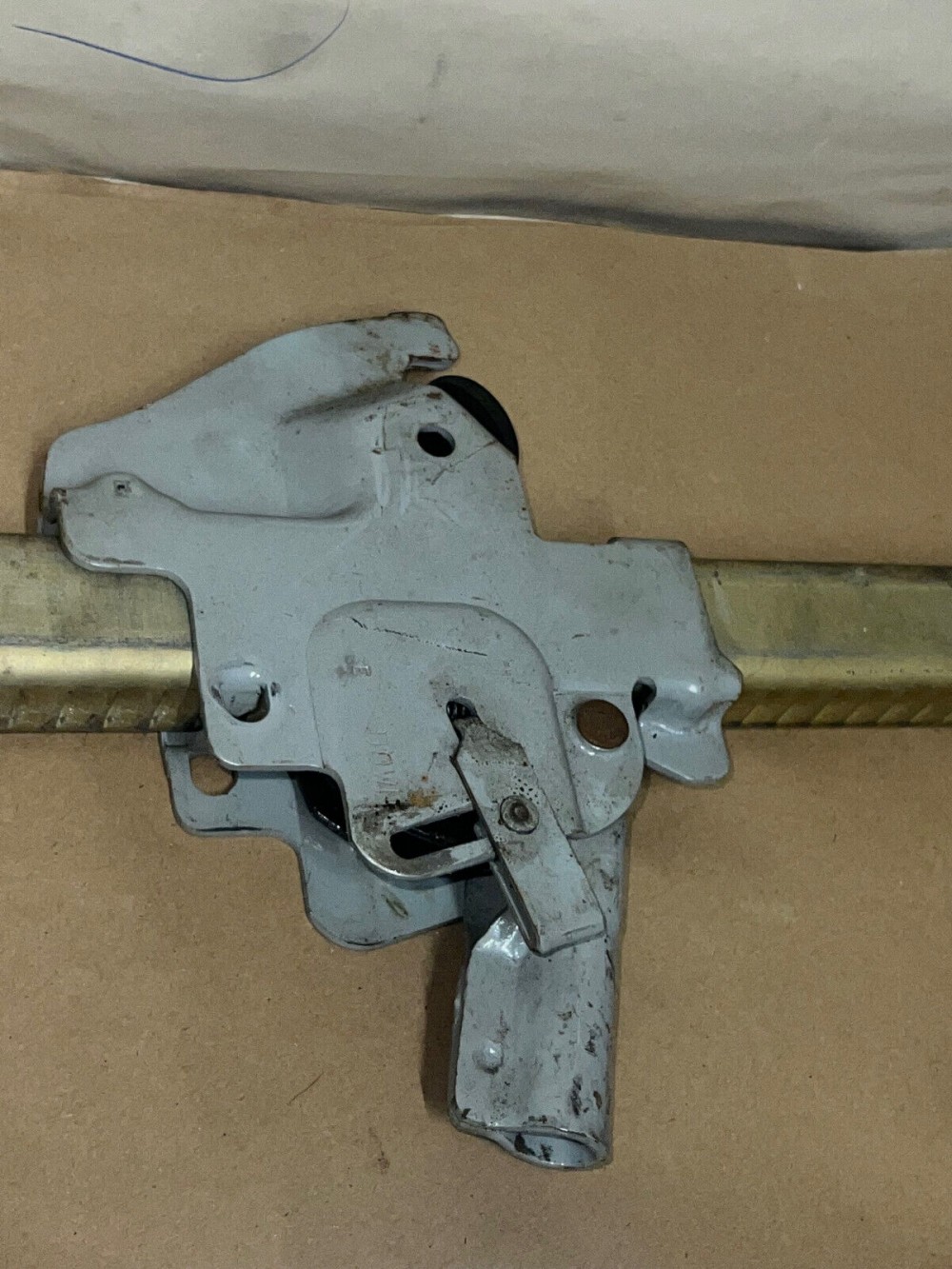 OEM 1973 Cadillac Deville Eldorado Fleetwood Calais BUMPER JACK - SHAFT RATCHET HEAD BASE HOLD DOWN LUG WRENCH #3633834 - Image 10