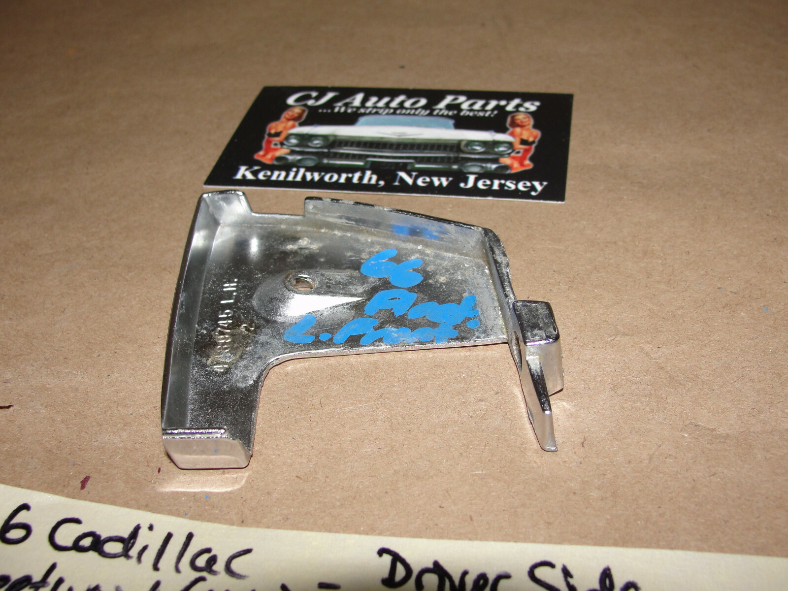 OEM 1965 1966 Cadillac Fleetwood Deville LEFT DRIVER SIDE FRONT INTERIOR DOOR HANDLE BEZEL TRIM #4489745 - Image 11