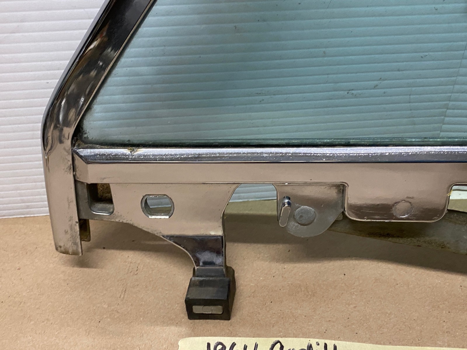 OEM 1962 1963 1964 Cadillac Eldorado Deville Convertible RIGHT REAR QUARTER WINDOW GLASS & FRAME #4439717/#5719066 - Image 11
