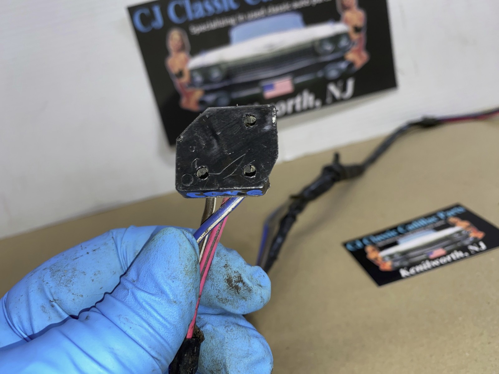 OEM 1974 1975 Cadillac Deville Eldorado Calais 2 Door RIGHT PASSENGER SIDE FRONT DOOR WINDOW SWITCH WINDOW MOTOR WIRE HARNESS CONNECTOR #9821270 - Image 11