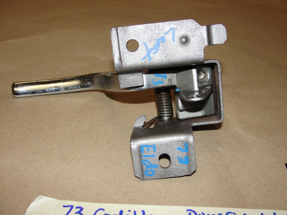OEM 1971 1972 1973 1974 Cadillac Eldorado LEFT DRIVER SIDE INTERIOR FRONT DOOR HANDLE LATCH RELEASE #9834765 - Image 11