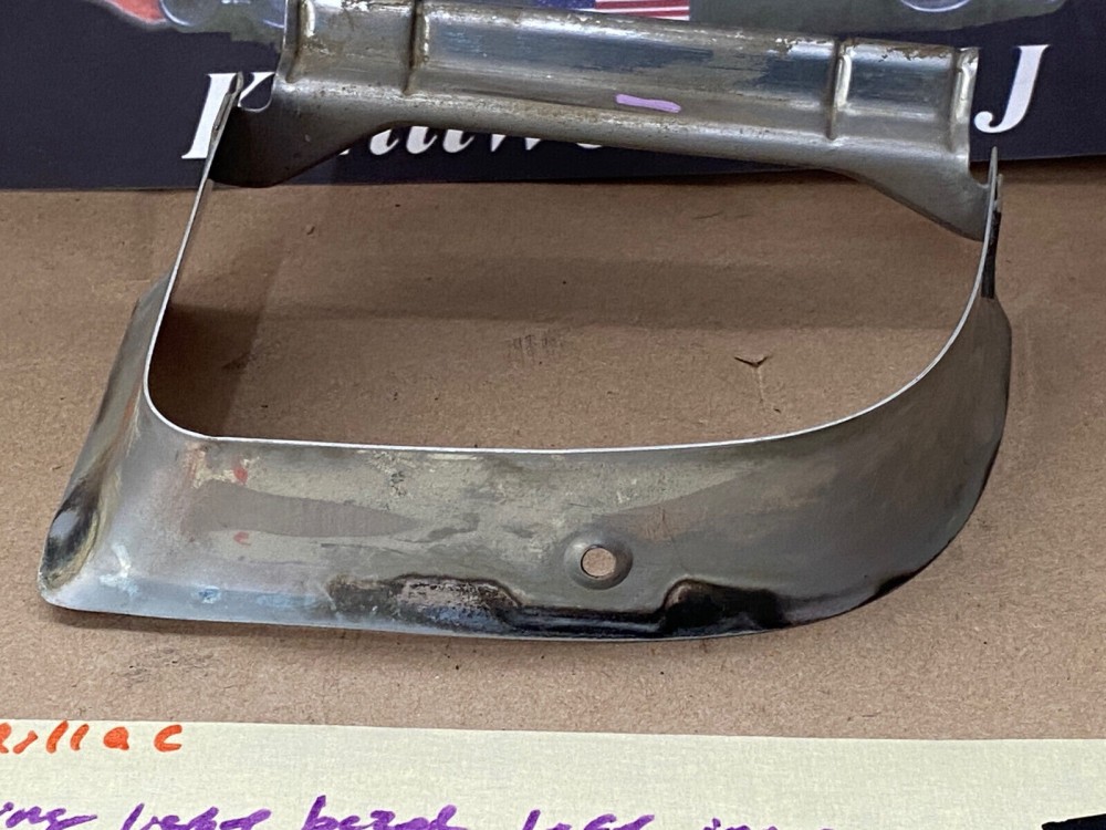 OEM 1960 Cadillac Deville Fleetwood Eldorado LEFT DRIVER SIDE INNER PARKING LIGHT LAMP BEZEL TRIM - Image 12