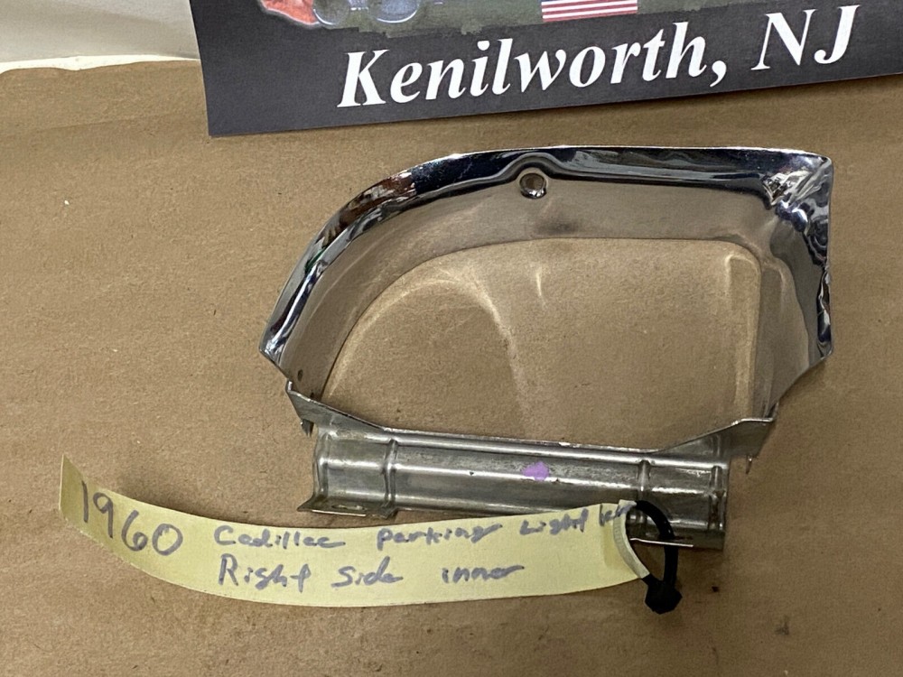 OEM 1960 Cadillac Eldorado Deville Fleetwood RIGHT PASSENGER SIDE INNER PARKING LIGHT LAMP BEZEL TRIM - Image 12