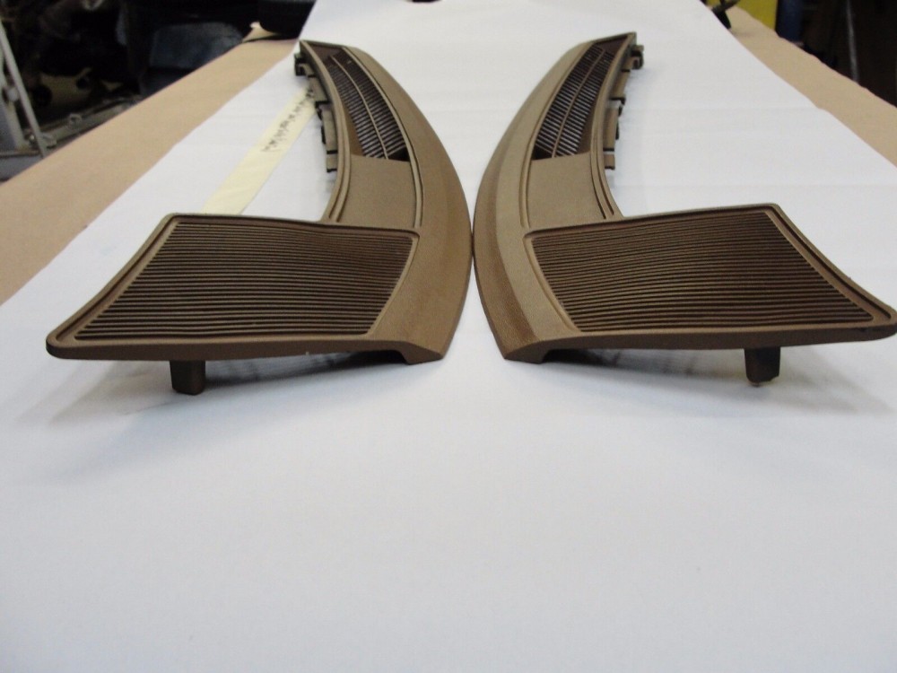 OEM 1974 1975 1976 Cadillac Deville Calais Fleetwood 1974 1975 1976 1977 1978 Eldorado DASH DEFROSTER SPEAKER GRILL VENT TRIM *SADDLE TAN* #1602401/1602402 - Image 12